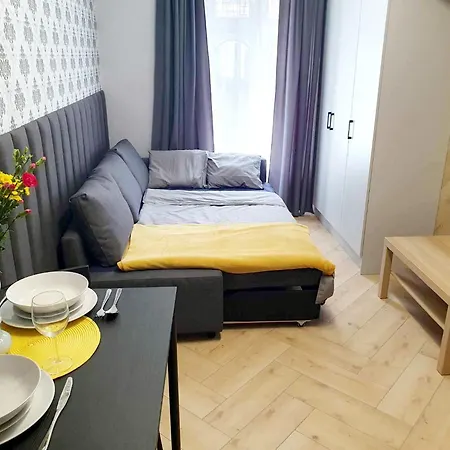 Daire Samo Centrum, Pkp, Pks Wroclaw